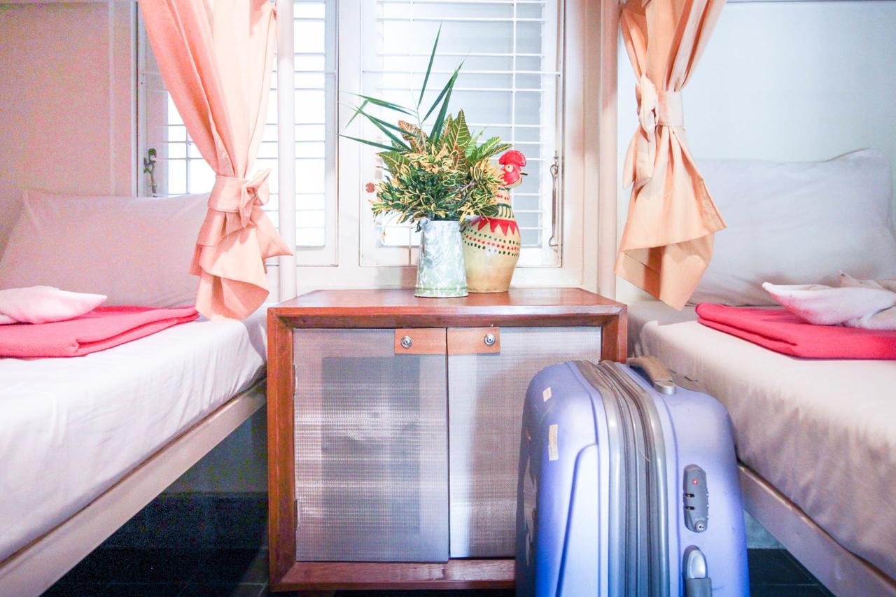 Reddoorz Hostel @ Kotagede Yogyakarta Exterior photo