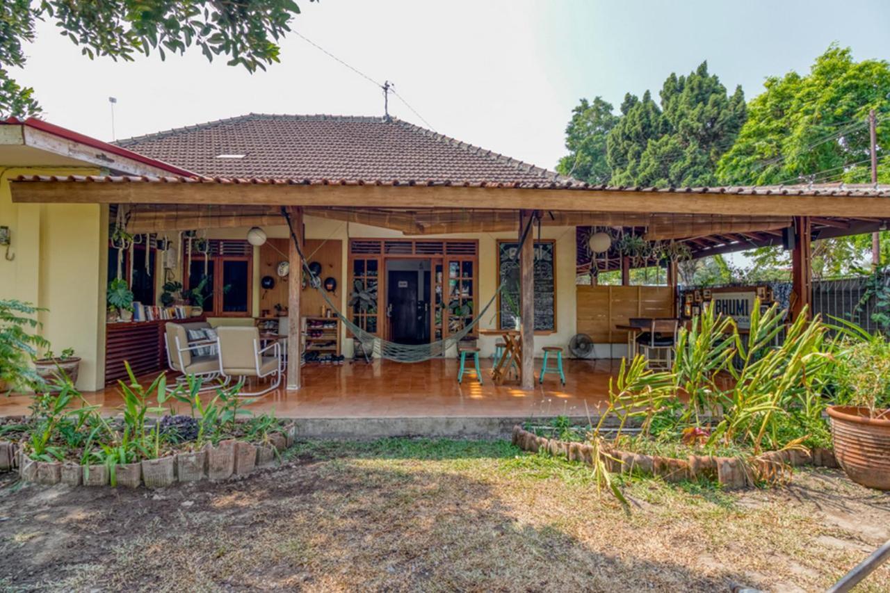 Reddoorz Hostel @ Kotagede Yogyakarta Exterior photo
